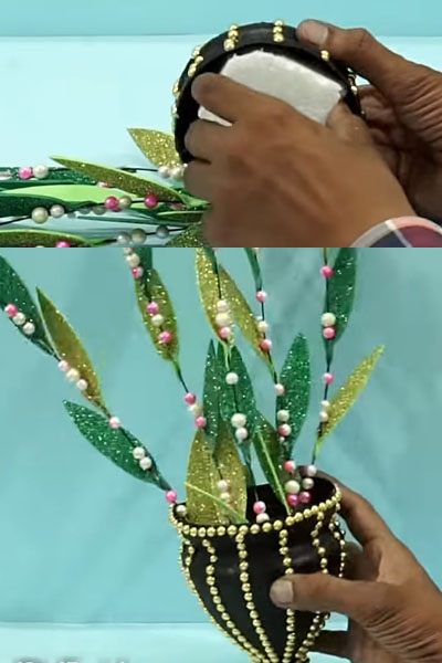 Easy-DIY-Home-D&eacute;cor-from-Plastic-Bottle-stylenrich.jpg