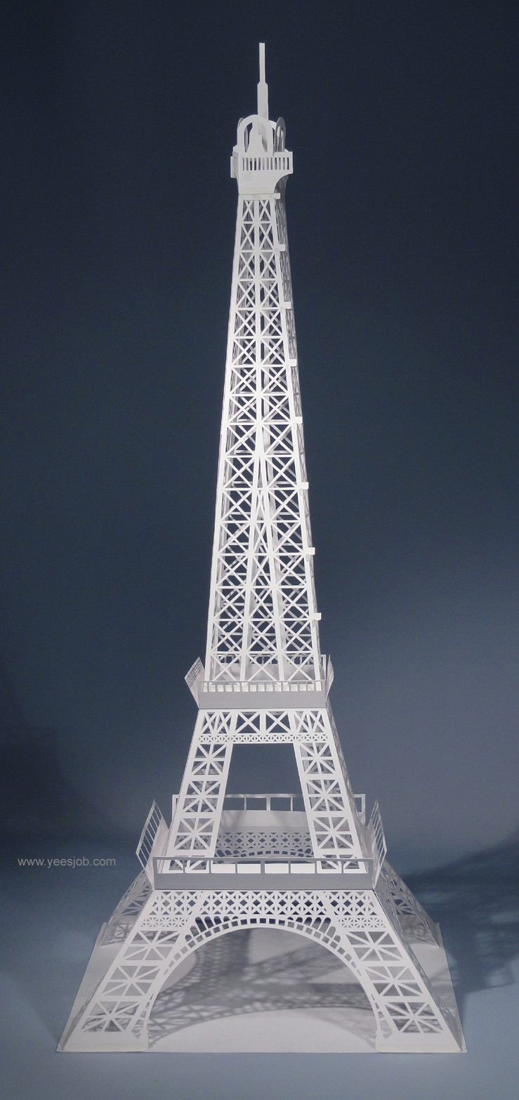 Eiffel Tower 04.jpg