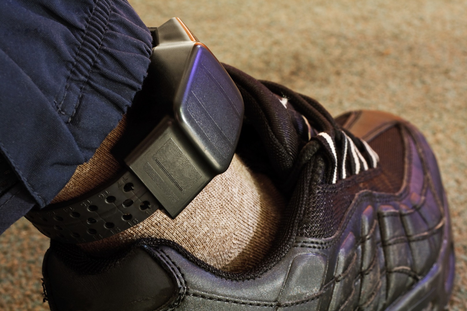 Electronic-Monitoring-Ankle-Monitor-Alternative-Sentencing.jpg