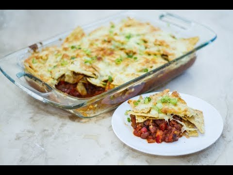 Elise's Eats - Ep 113: Vegetarian Nacho Bake