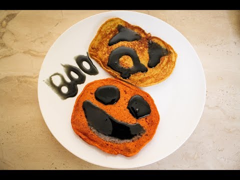 Elise's Eats - Ep 87: Pumpkin Spice Pancakes (Friday the 13th Special)