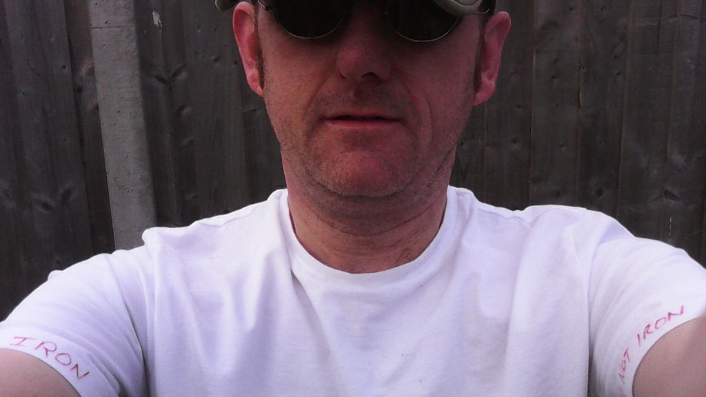 F6YYTZBHTMO7589.LARGE.jpg