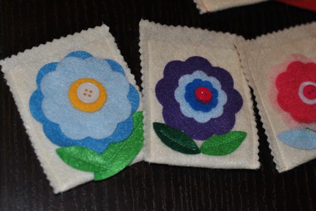 Felt Flower 7.jpg
