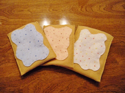 Felt Poptarts 099 (500x375).jpg