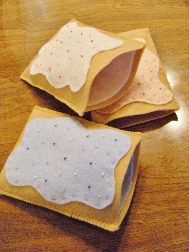 Felt Poptarts 103 (375x500).jpg