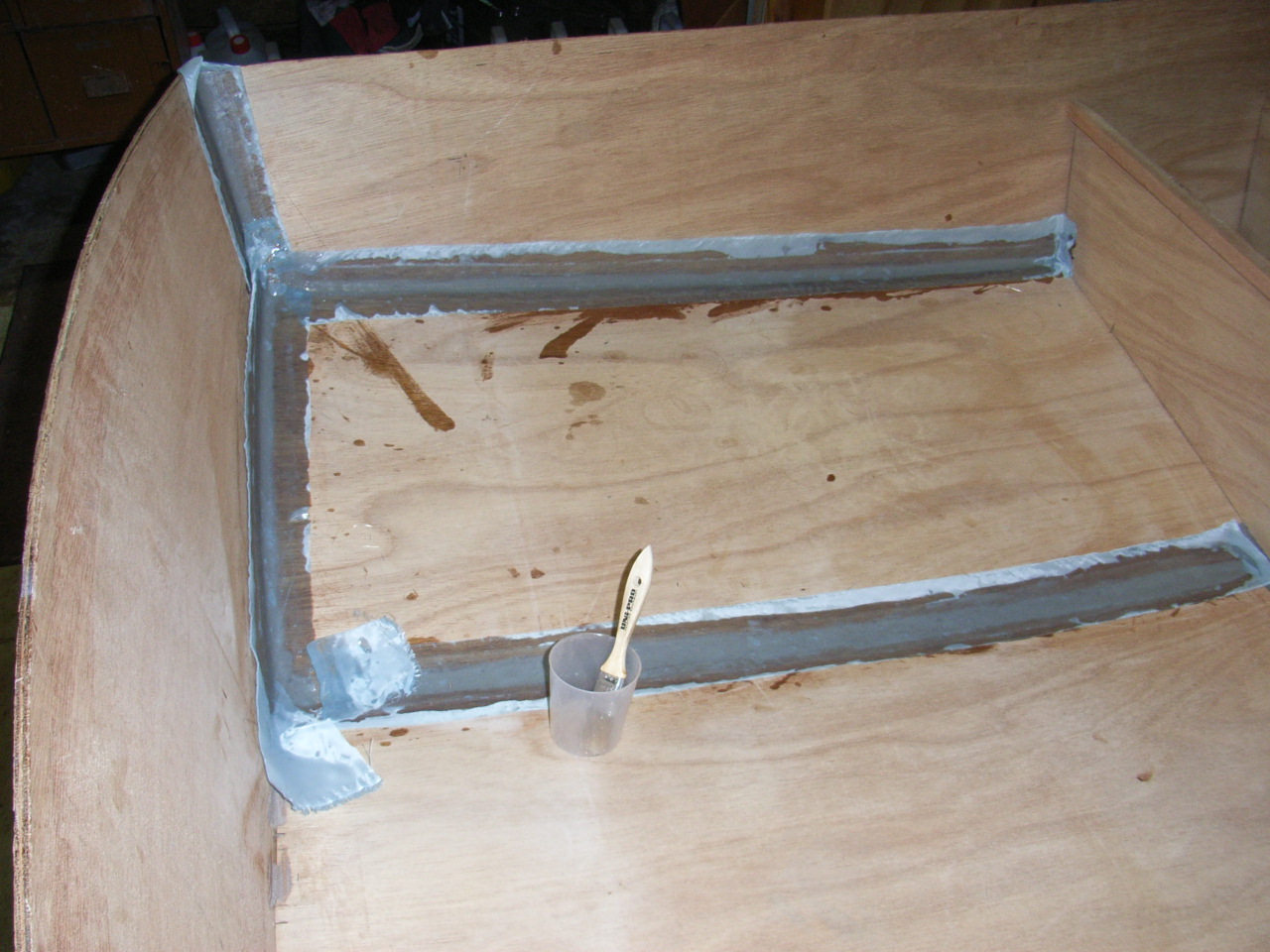 Figure-2-&ndash;-Stitch-N-Glue-joints-with-Peelply-applied.jpg