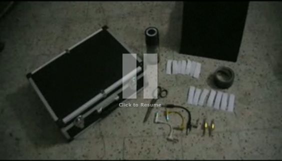 FireShot capture #8 - 'DIY_ PedalBoard - Video' - www_metacafe_com_watch_1989834_diy_pedalboard.jpg