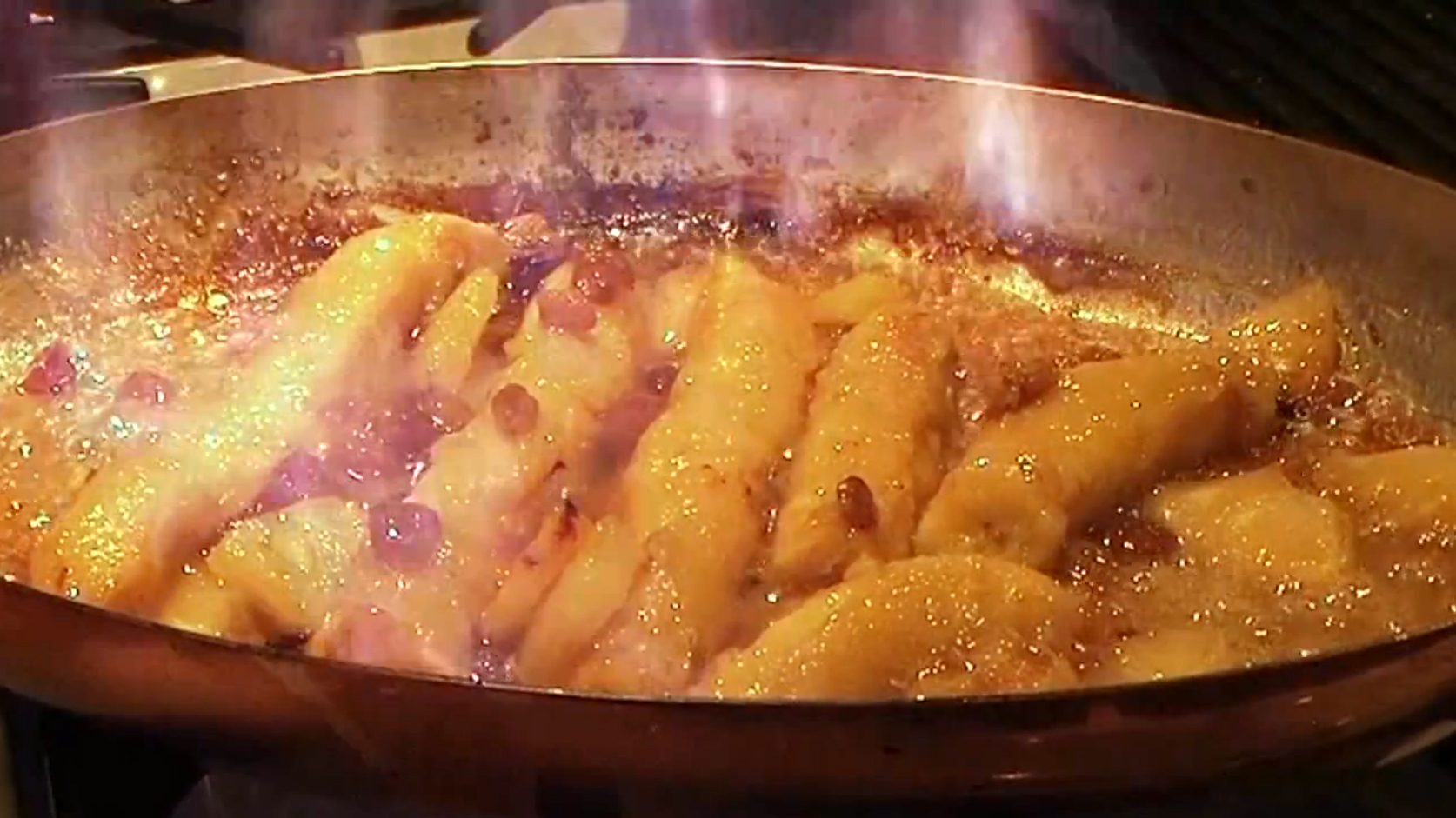 Flamb&eacute; Bananas.jpg