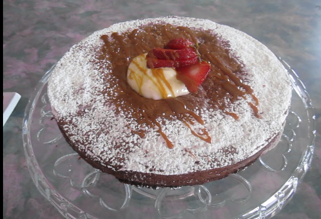 Flourless chocolate cake.png