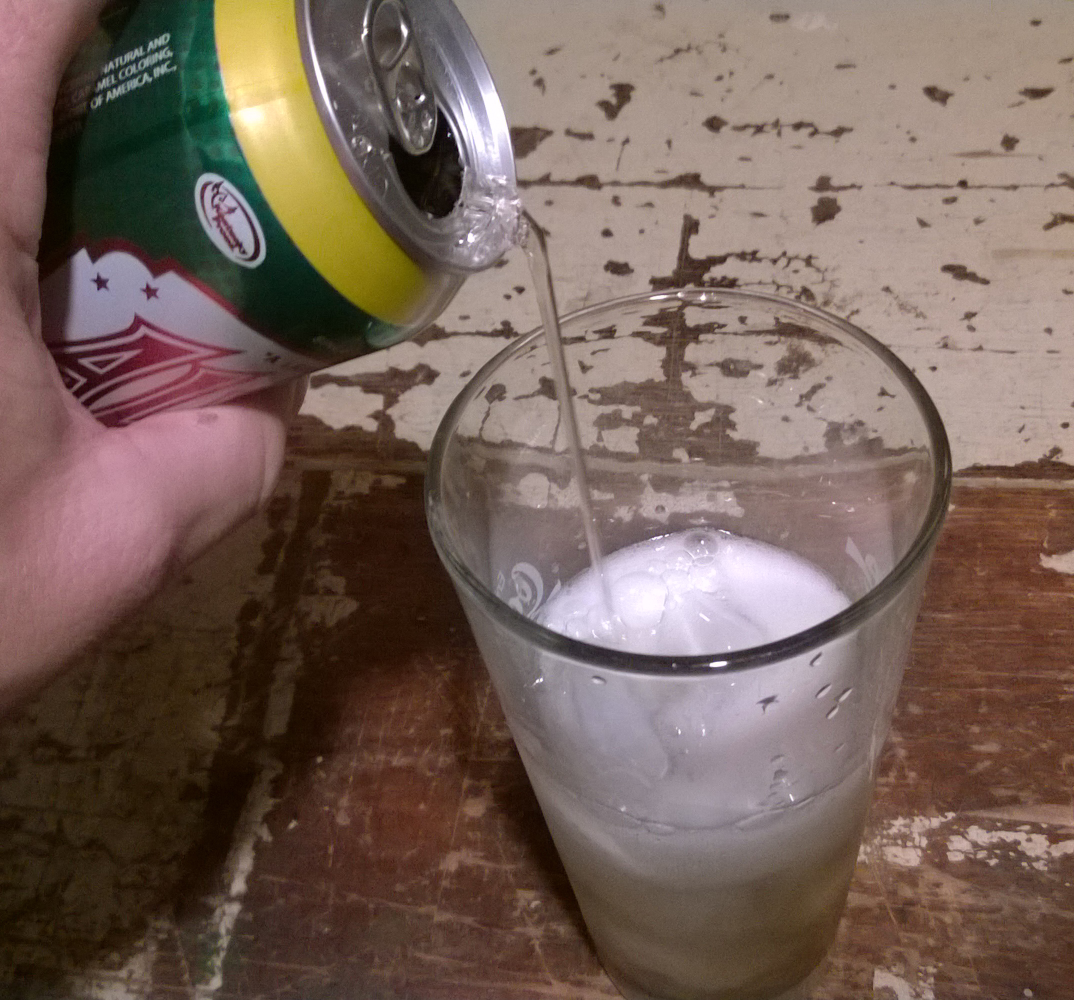 FlyingCan02.jpg