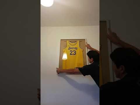 Frame for a basketball vest