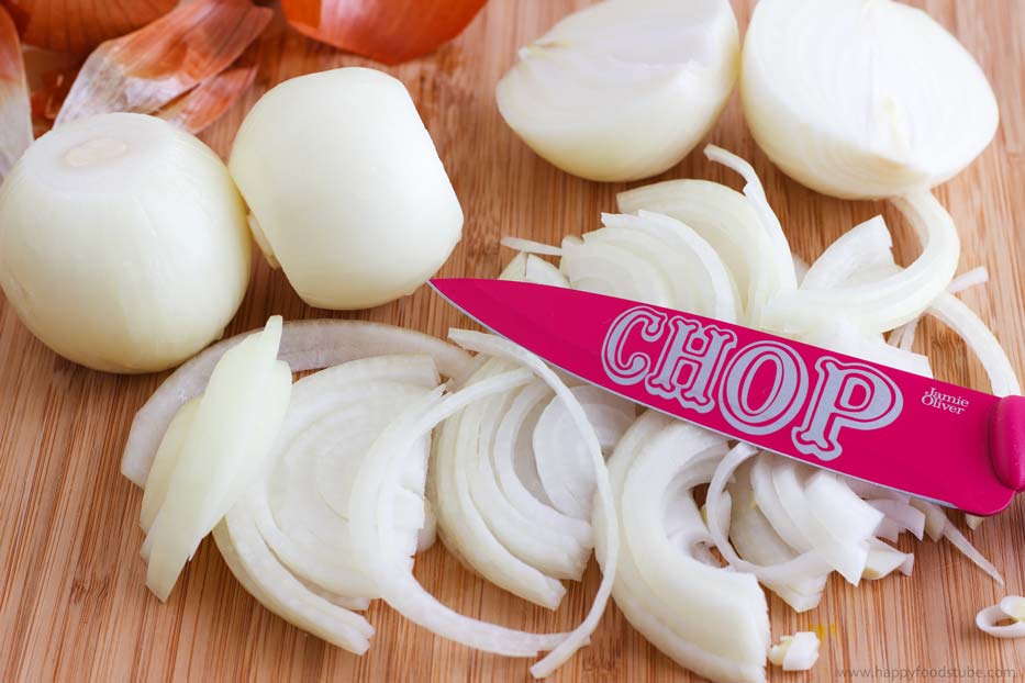 French-Onion-Soup-Chopping-Onions.jpg