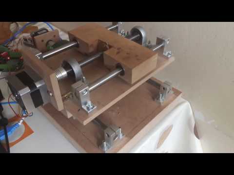 Frezarka cnc domowej roboty - test pracy 2 osi