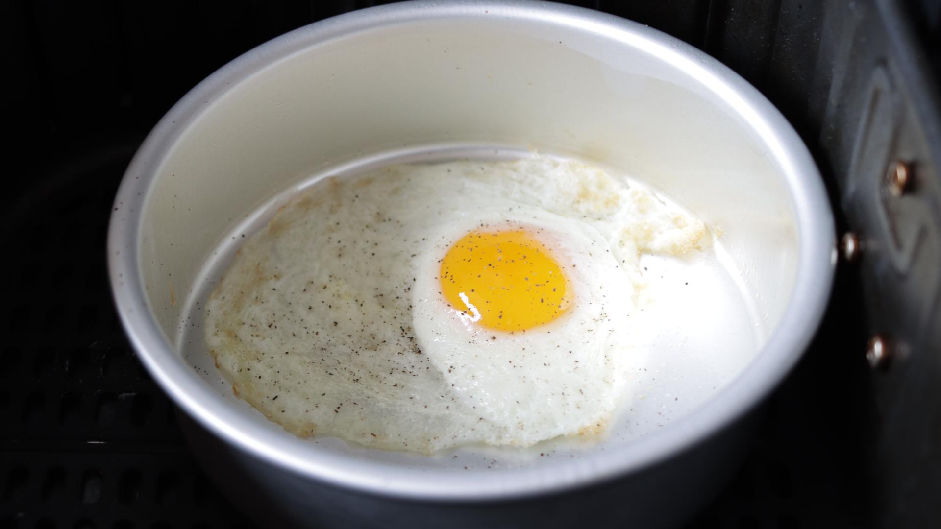 Fried Egg in Air Fryer.jpg