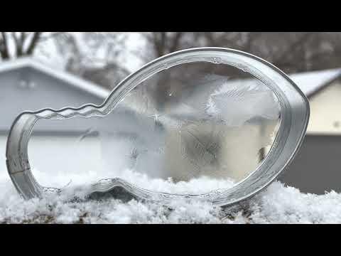Frozen Cookie Cutter Soap Bubbles