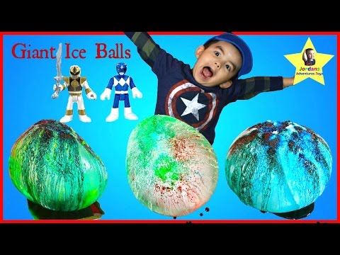 Frozen Water Balloon Balls Power Rangers Surprise Toys | Cool Science Experiments for Kids