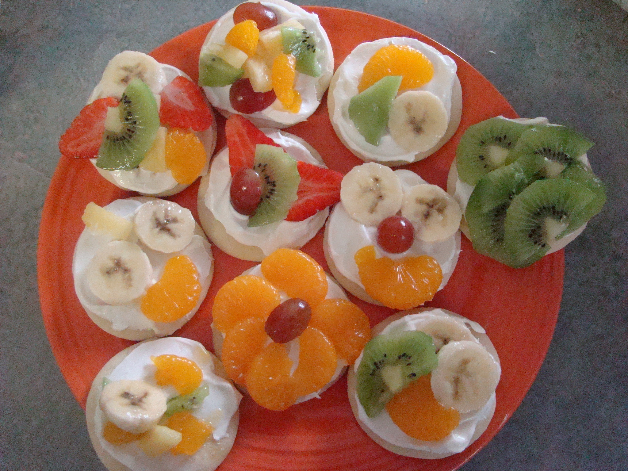 Fruit Pizza 11.JPG