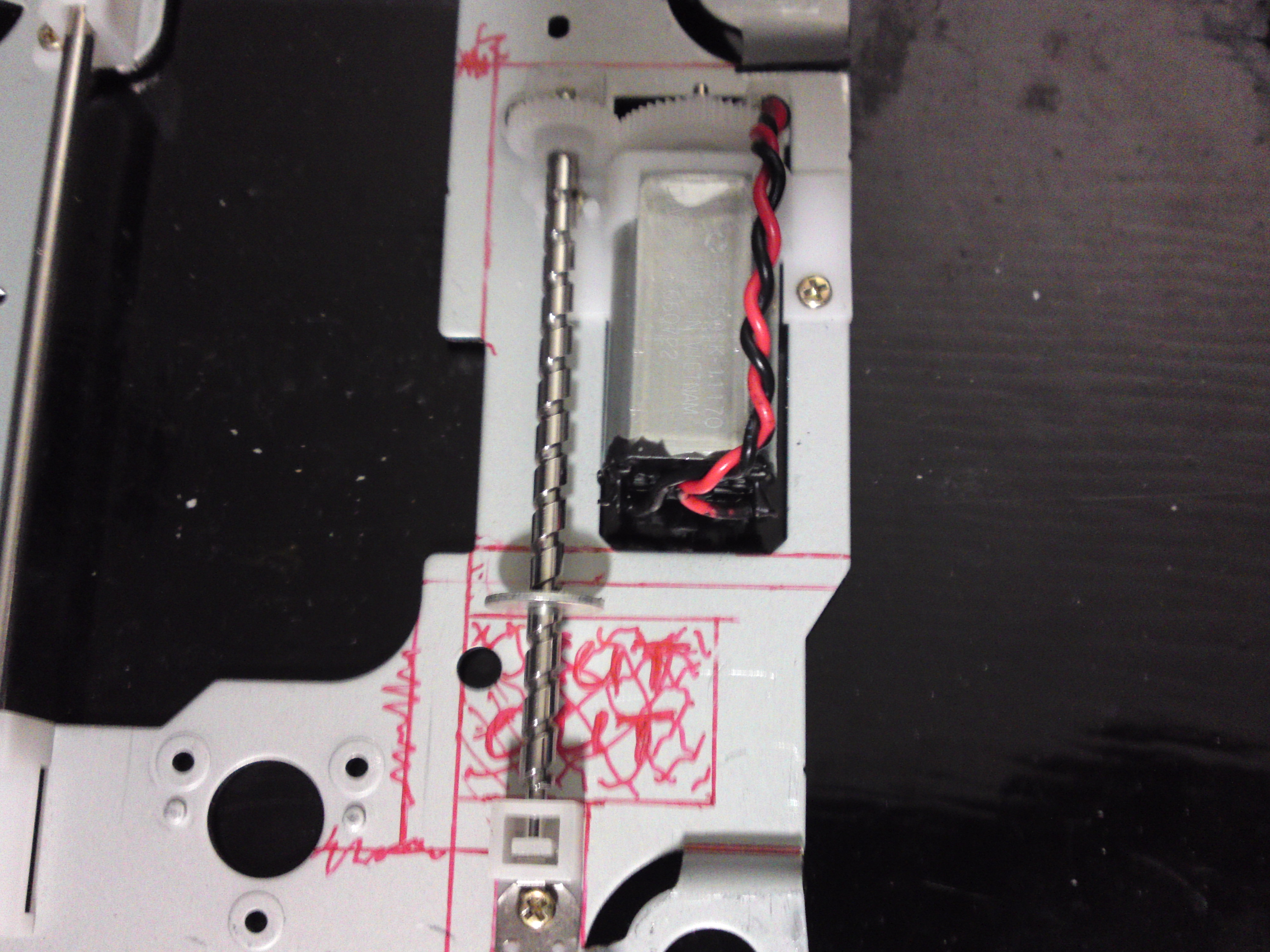 Fuel Fill &amp; Empty Guts 005.JPG