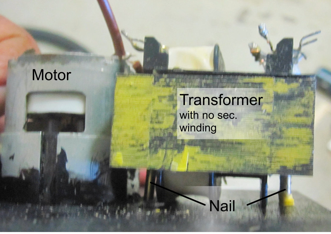 Fuge_Nail holding transformer.jpg