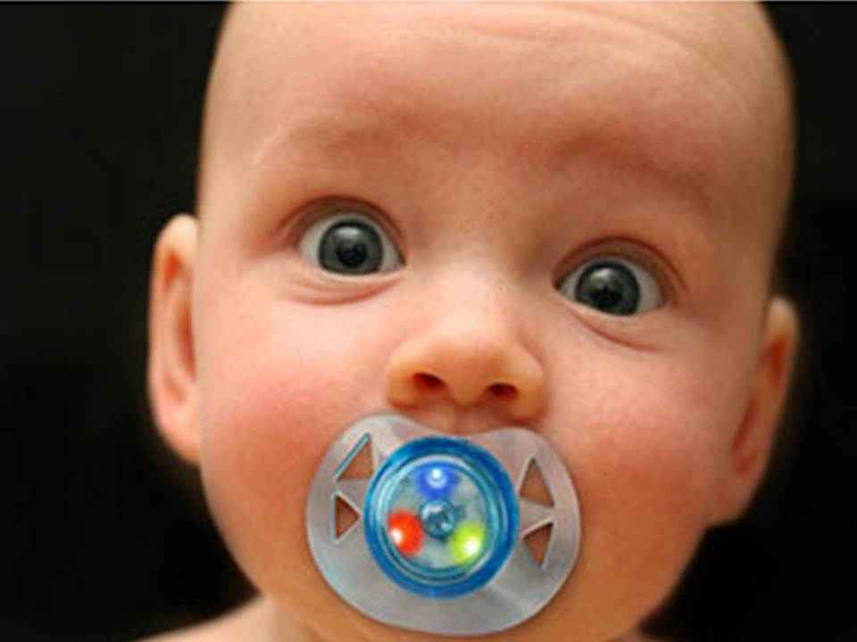 Funny-baby-pacifier-8.jpg