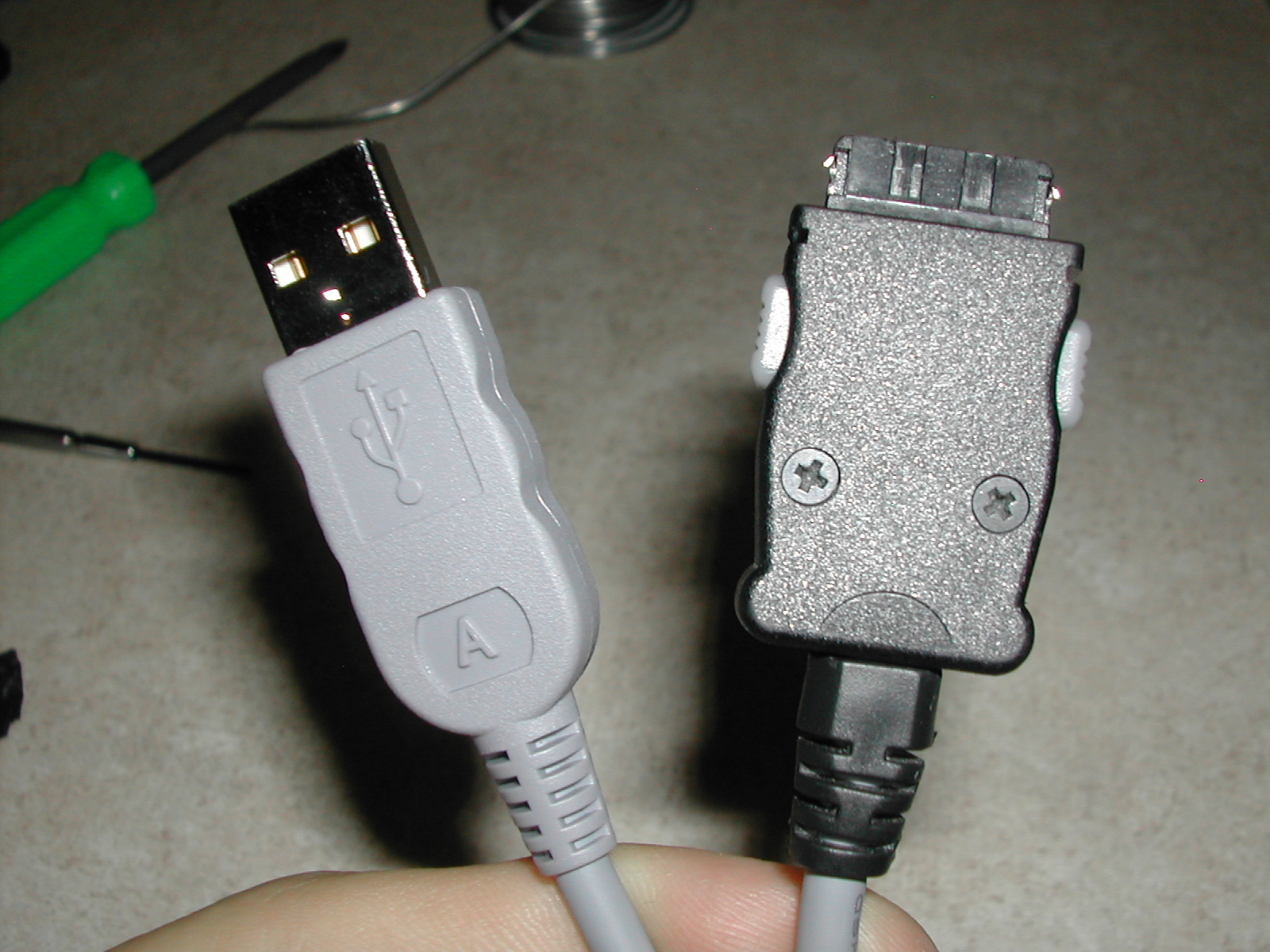 G:\My Documents\USB Phone Charger\USB Phone Charger (7).JPG