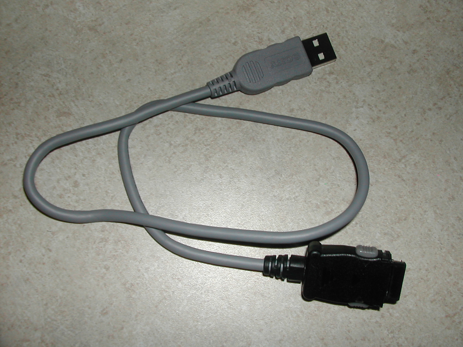 G:\My Documents\USB Phone Charger\USB Phone Charger (8).JPG