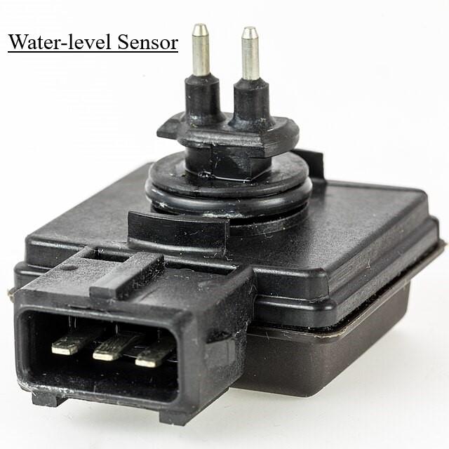 G._Cartier_-_PSA_9646901580_-_water_level_sensor_-46925.jpg