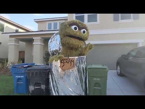 Giant Oscar the Grouch Costume