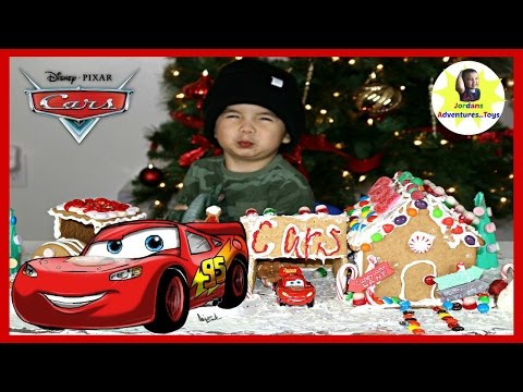 Gingerbread House Challenge Kit with Disney Cars Lightning Mcqueen