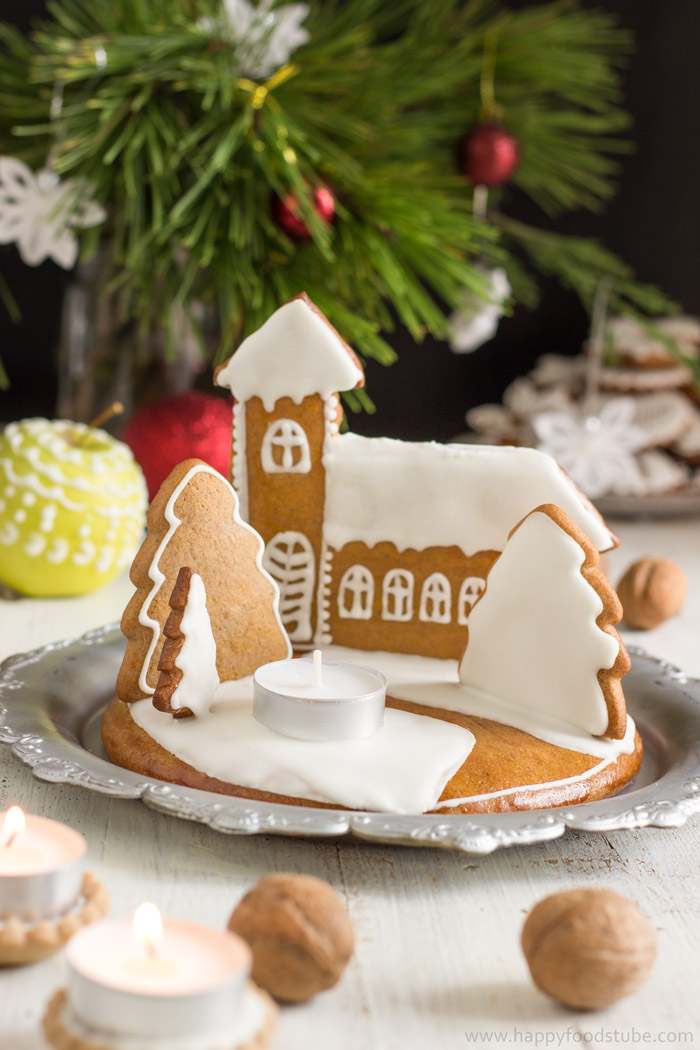 Gingerbread-Christmas-Candle-Holder.jpg