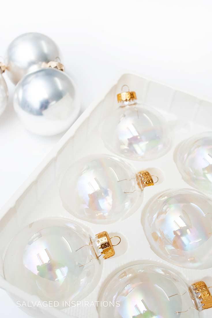 Glass-Christmas-Balls.jpg