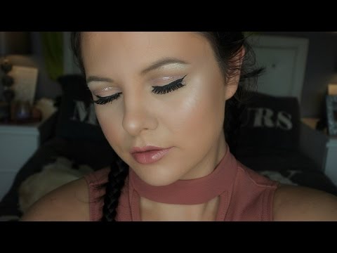 Glitter Cut Crease Makeup Tutorial | Danielle Scott