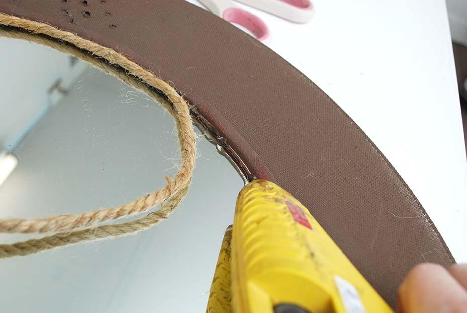 Gluing-Rope-Onto-Mirror-Frame.jpg