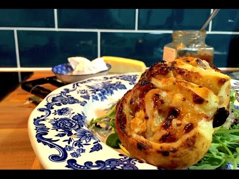 Goats cheese and chutney tart