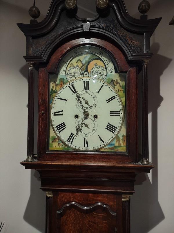 Grandfather clock.jpg