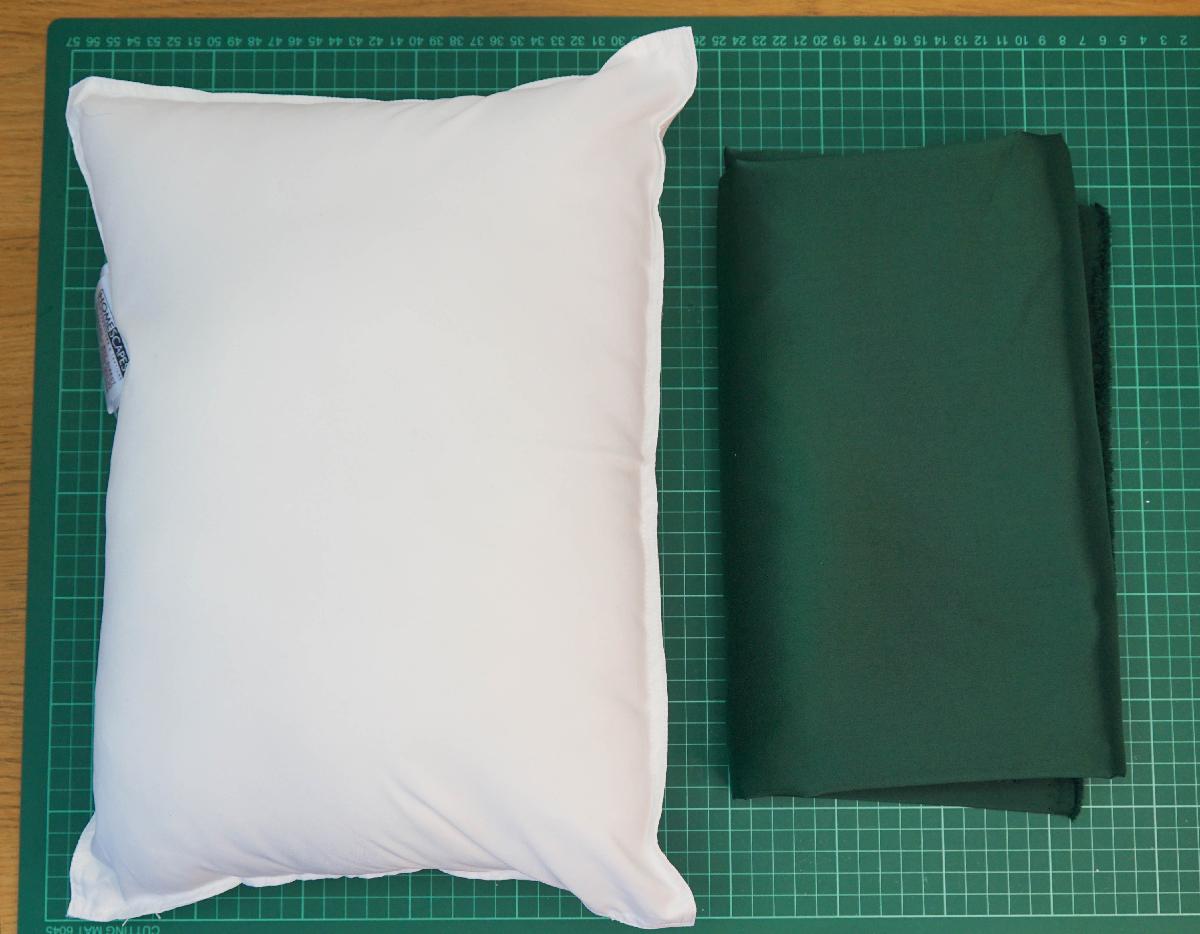 Green &amp; Gold Cushion 1a.jpg