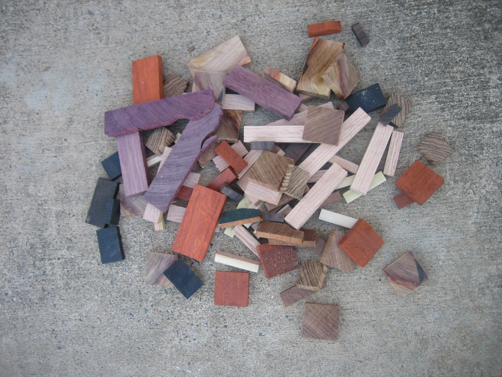 HARDWOOD PIECES.JPG