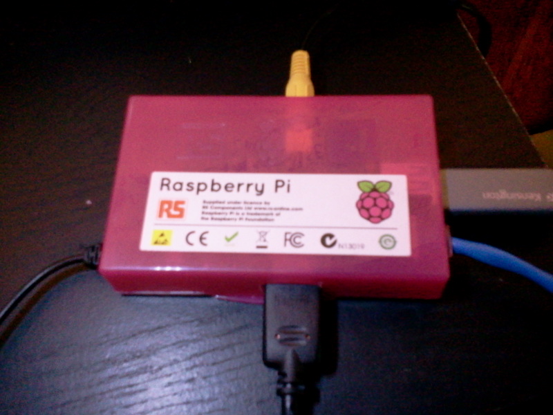 Hack the original Raspberry Pi shipping case - 3.jpg