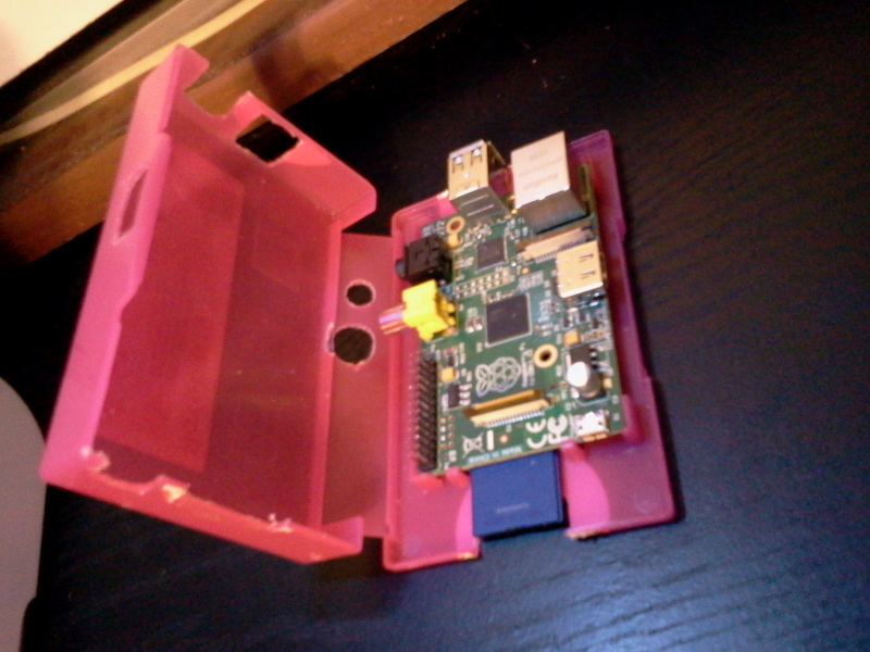 Hack the original Raspberry Pi shipping case - 4.jpg