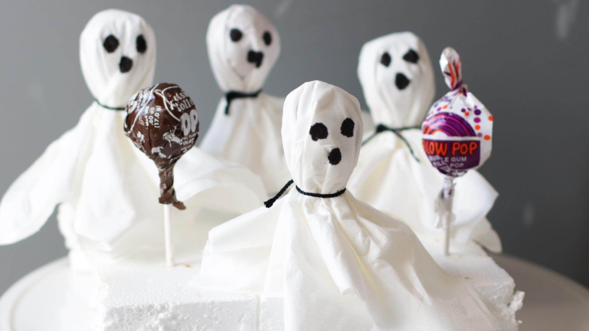 Halloween Ghost Pops | Blow Pop Tootsie Pop Ghosts.jpg