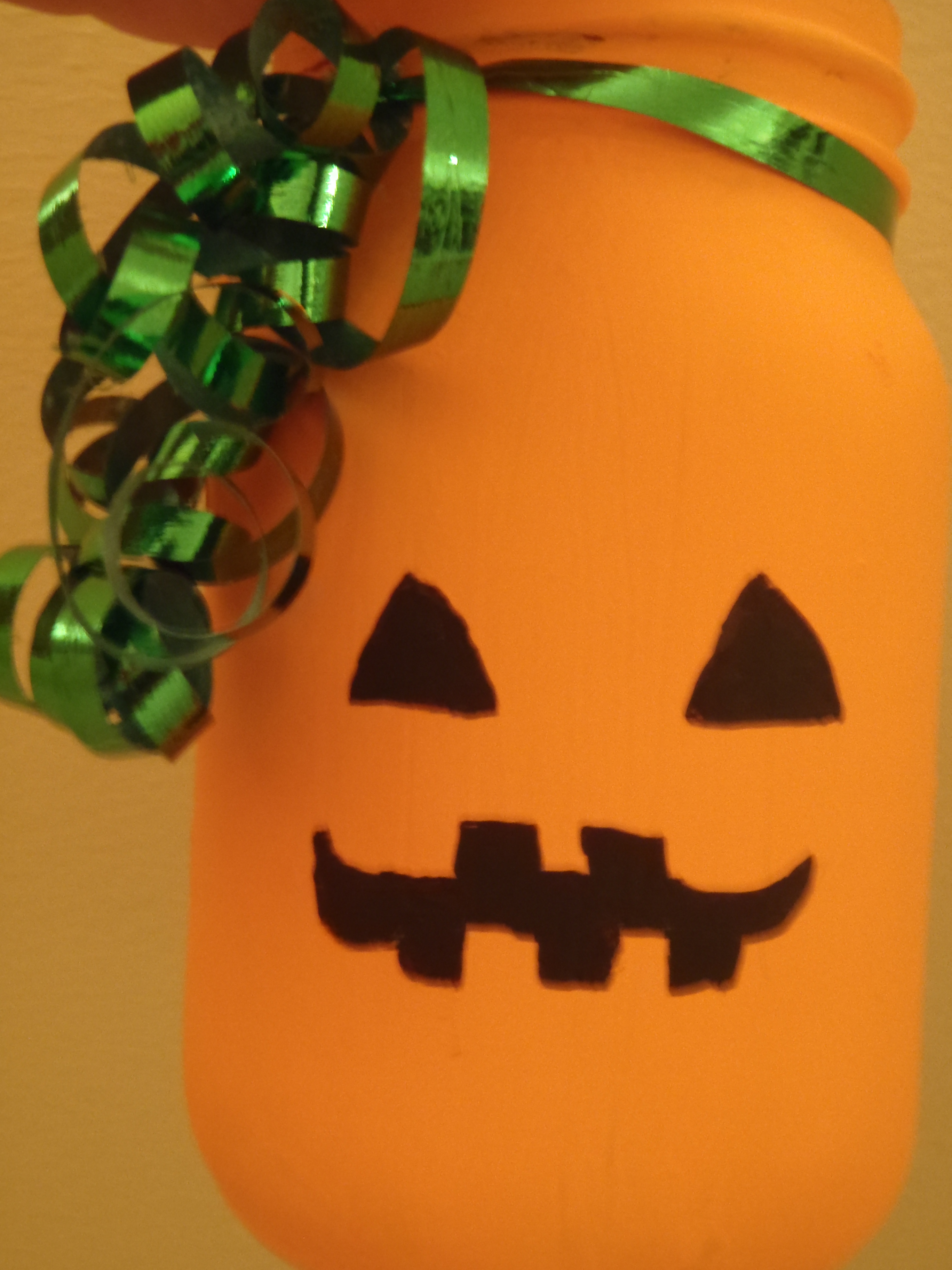 Halloween Jack-O-Lantern 008.JPG