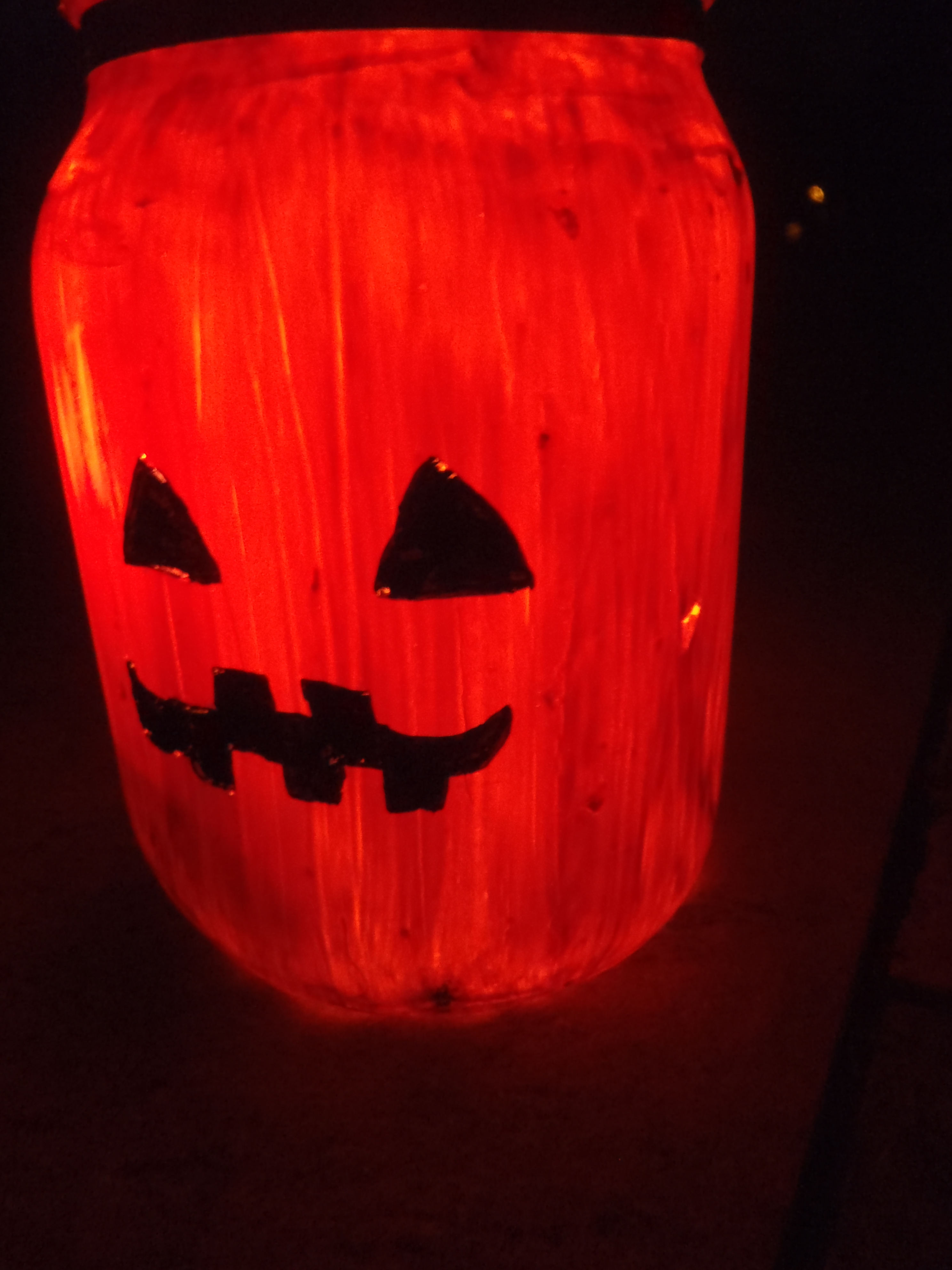 Halloween Jack-O-Lantern 016.JPG