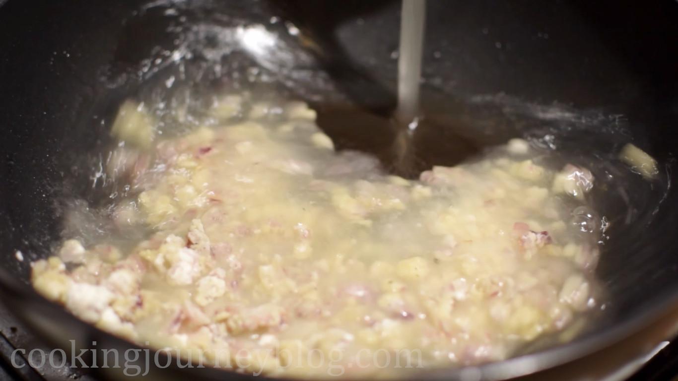 Halloween Pot Pie step 5.jpg