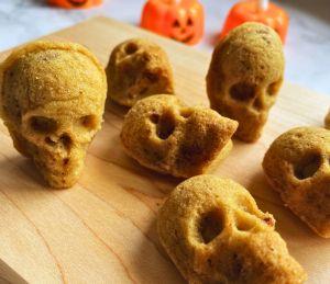 Halloween Soft Cookie Skulls_Instructables.jpg