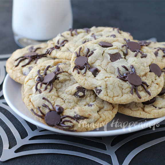 Halloween-spider-chocolate-chip-cookies .jpg