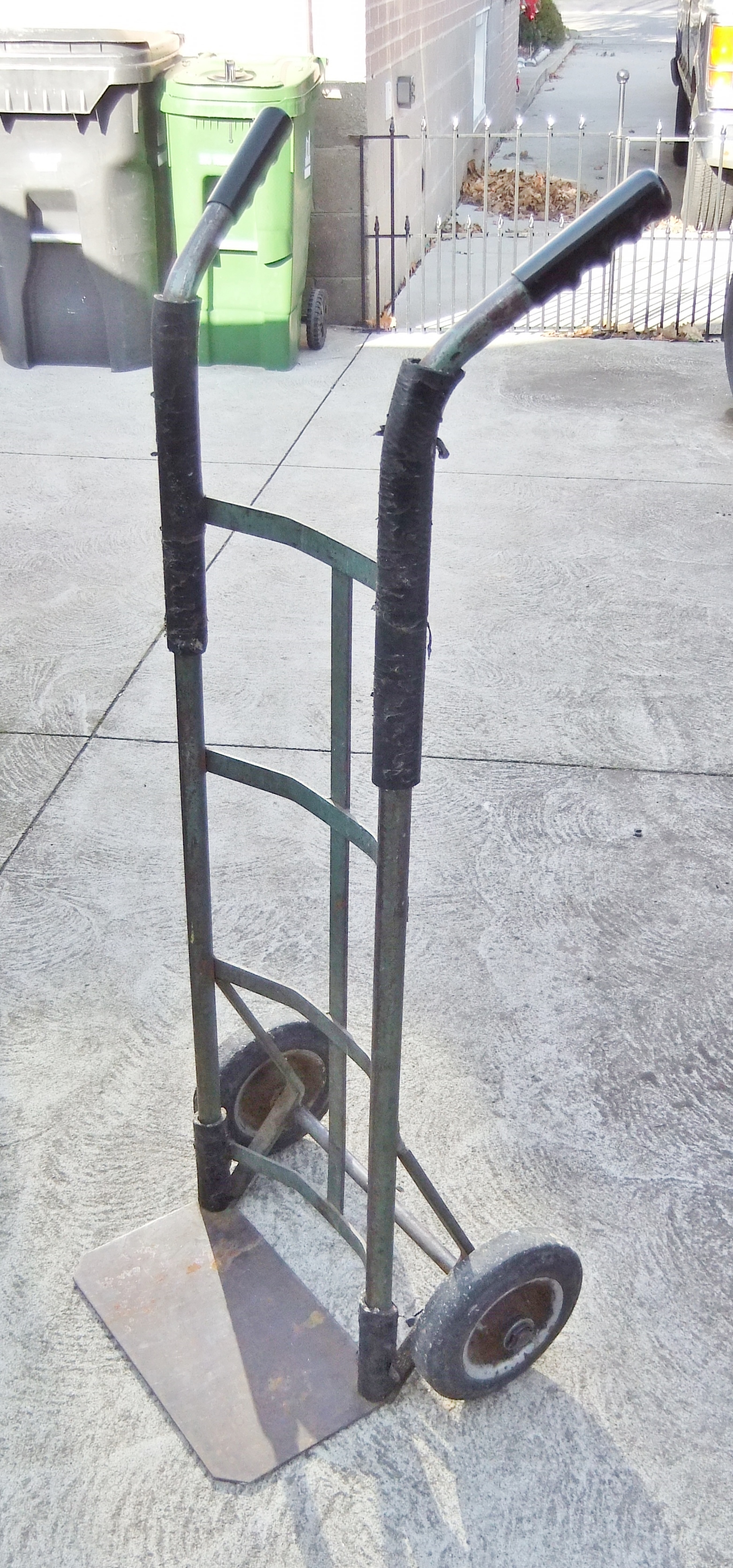 Hand Truck Plate Extender 1A.JPG