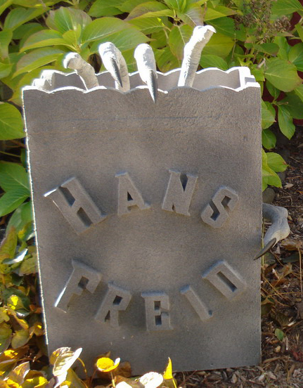 Hans Freid Tombstone.jpg