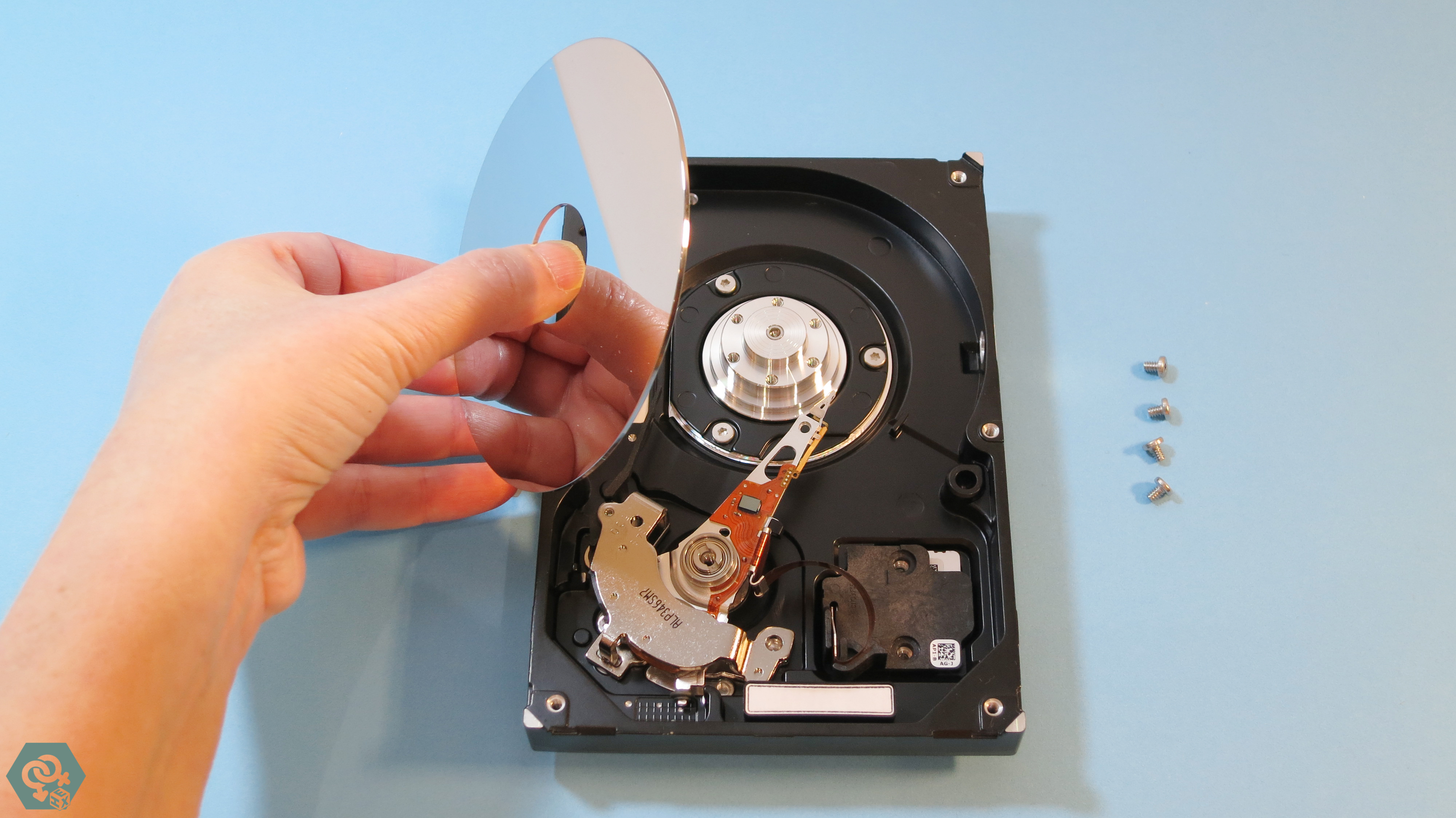 Hard Drive Clock 084_hex.jpg