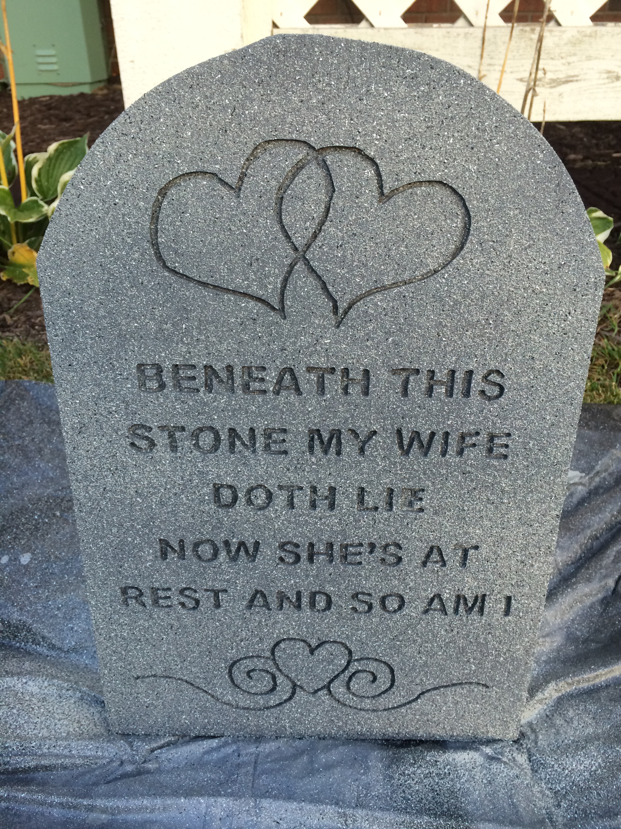 Headstone (34).jpg