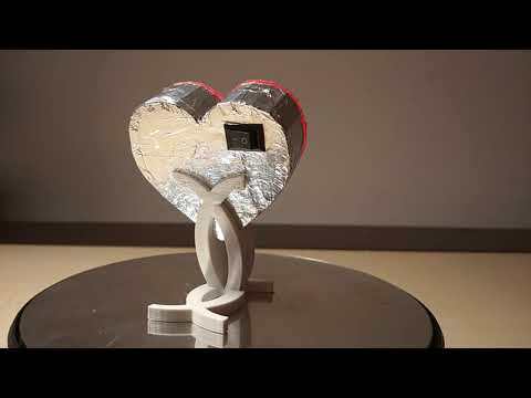 Heart desk lamp